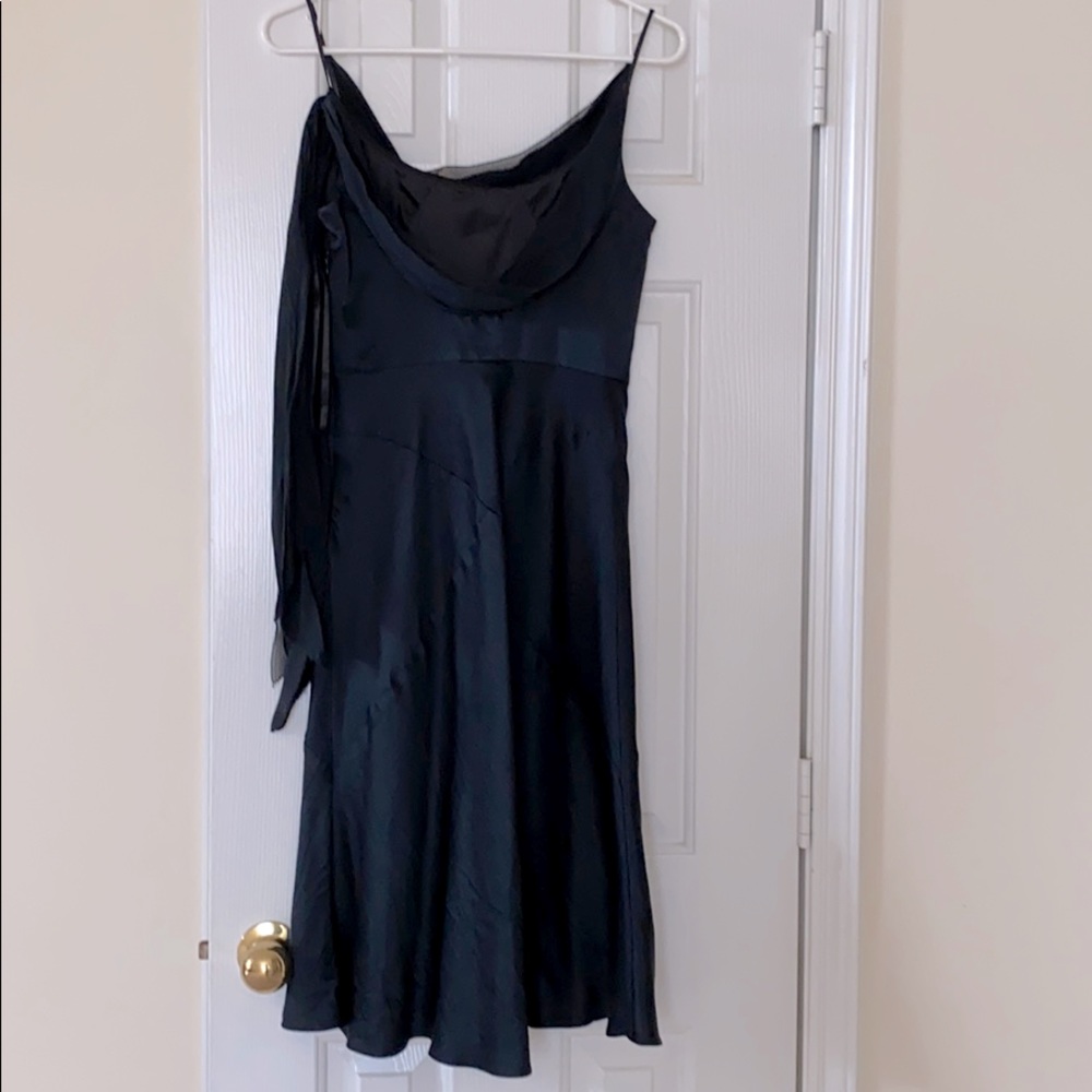 STUNNING 100% silk BCBG black gown! Like new!